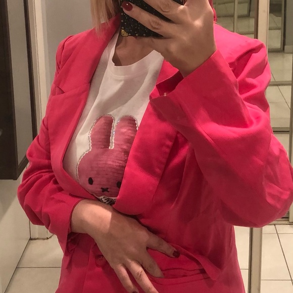 Trendy Hot pink blazer for this year!!? - Picture 5 of 8